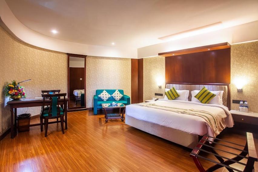 Residency Tower Hotel Thiruvananthapuram Exterior photo