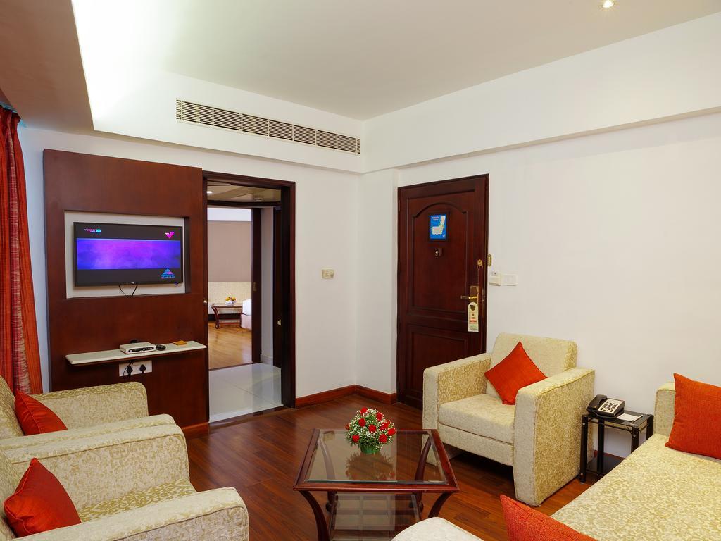 Residency Tower Hotel Thiruvananthapuram Exterior photo